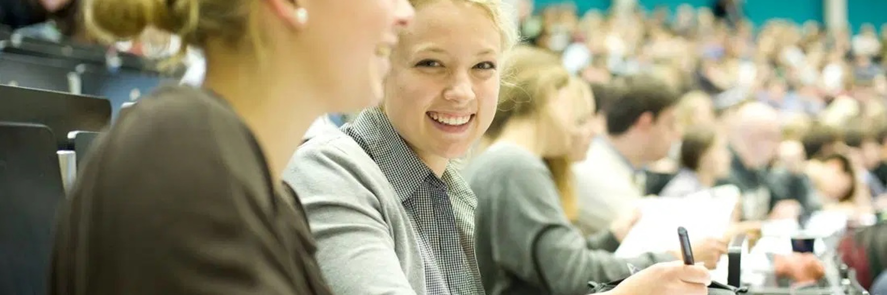 Header Deutschlandstipendium 1100X440